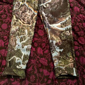 Blackmilk x The Witcher The Continent Cuffed Pants Size L